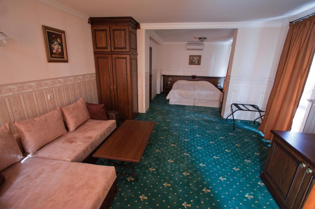 Amsterdam Hotel Sofia Bilik gambar