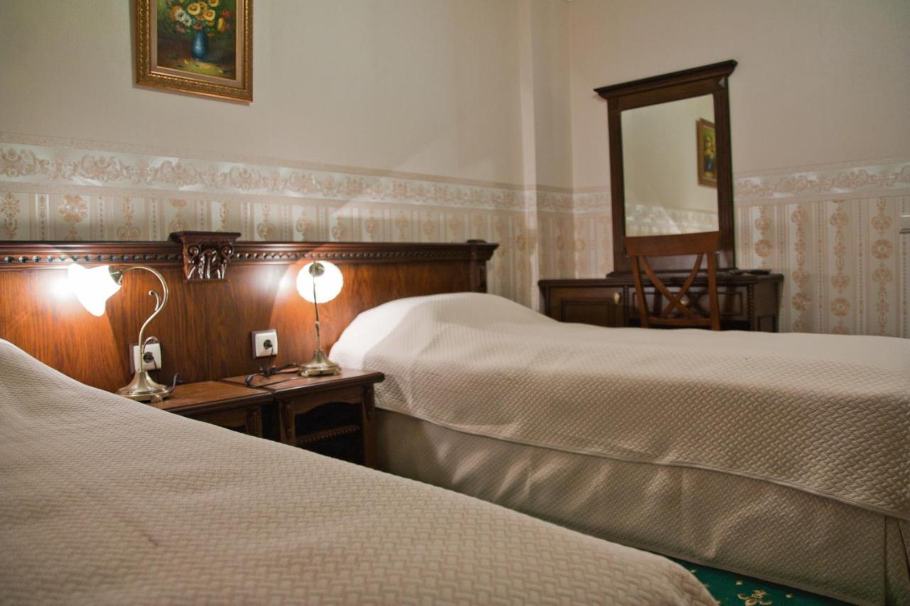 Amsterdam Hotel Sofia Bilik gambar