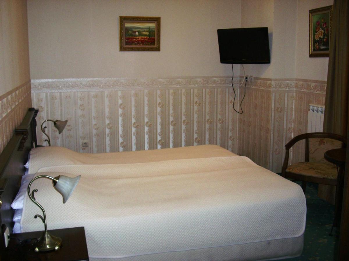 Amsterdam Hotel Sofia Bilik gambar