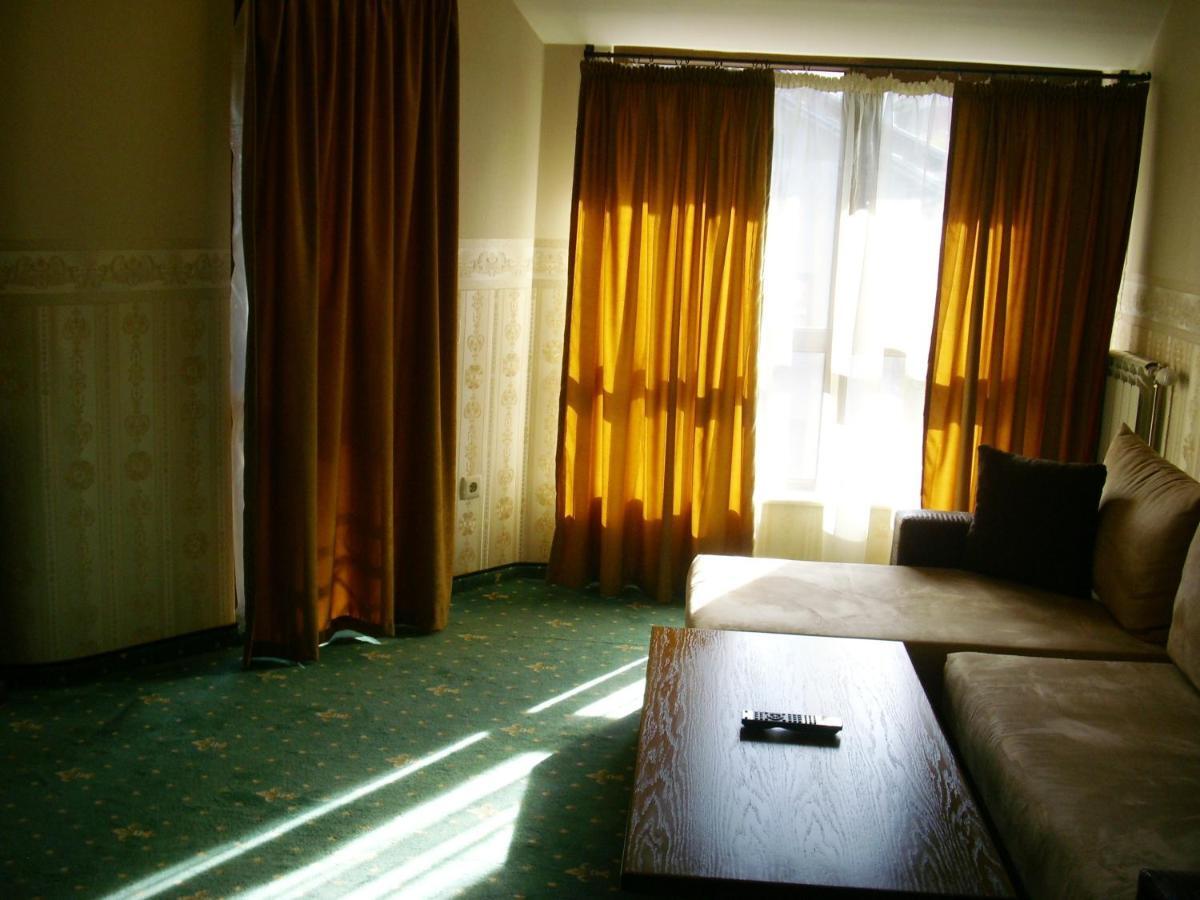 Amsterdam Hotel Sofia Bilik gambar